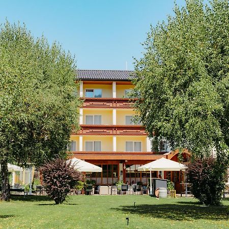 Hotel Greif Sankt Kanzian am Klopeiner See Kültér fotó